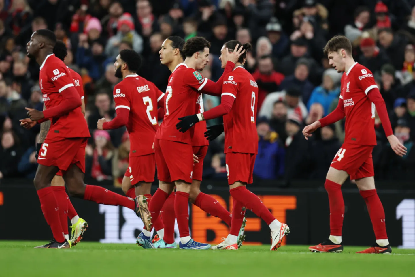Liverpool vs Fulham lượt về Carabao Cup