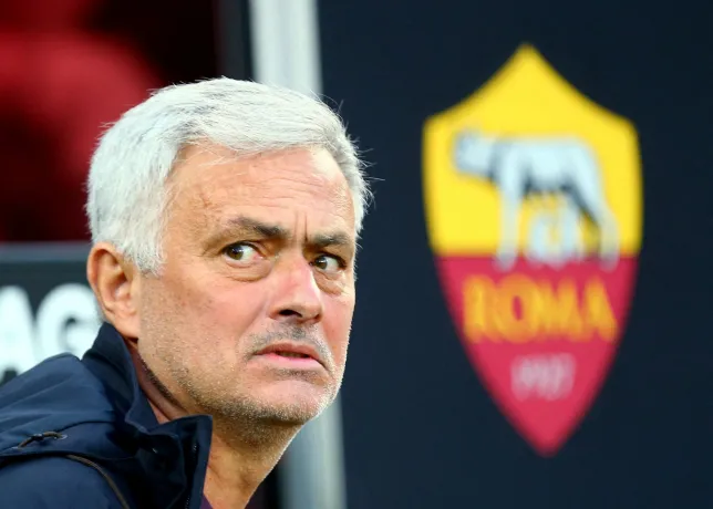 Jose Mourinho bị AS Roma sa thải vào thứ 3.