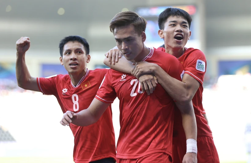 Đội tuyển bóng đá Việt Nam được khen ngợi dù bị loại khỏi Asian Cup 2023: Phân tích chi tiết