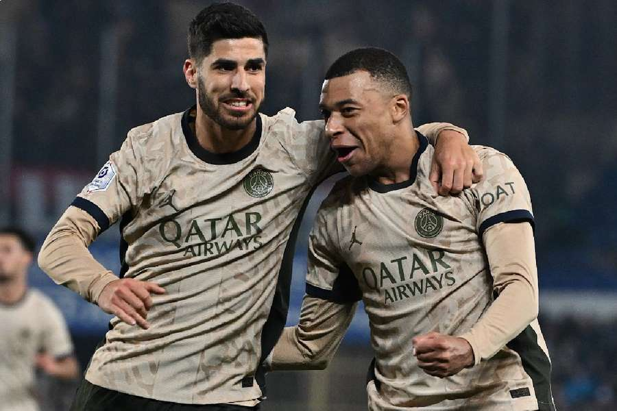 Chiến thắng sít sao của PSG trước Strasbourg: Tiến gần hơn tới vinh quang Ligue 1